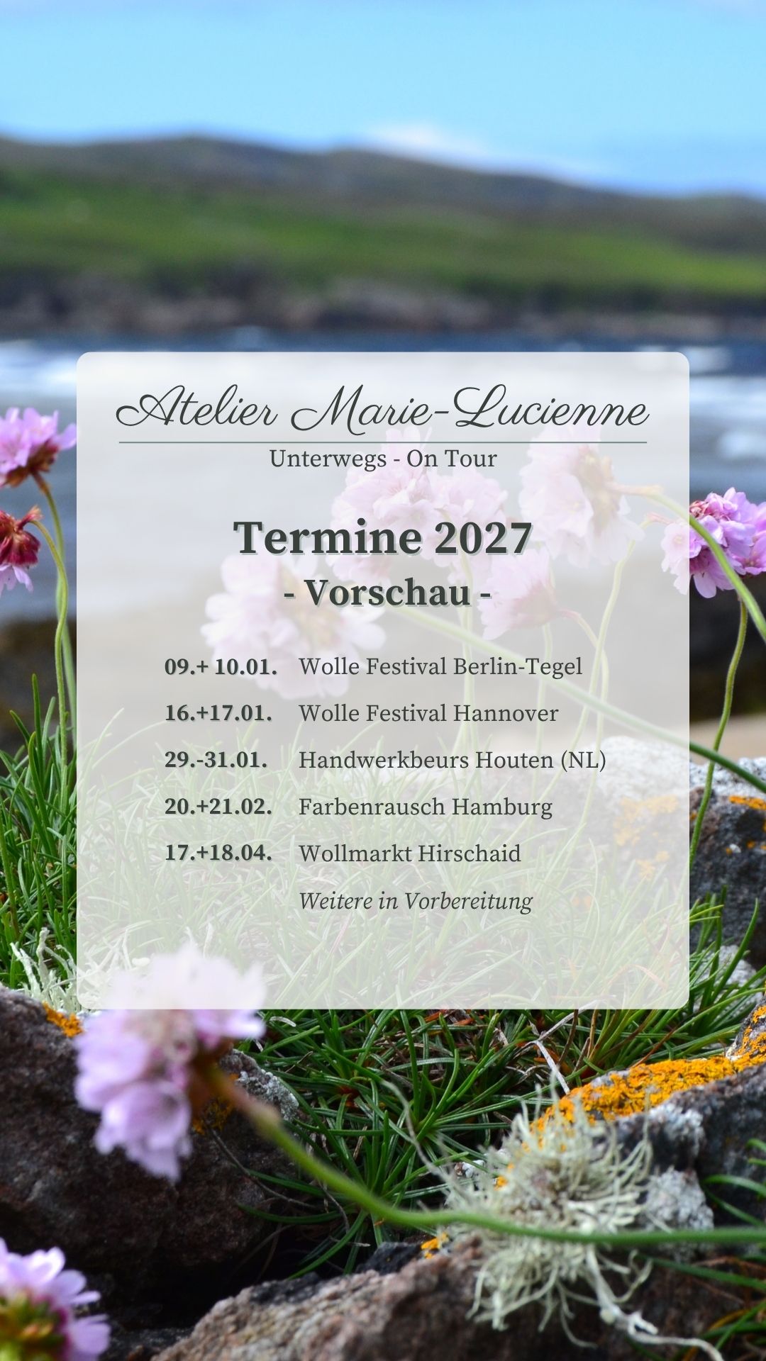Tabelle mit Markttermine 2027 (vorläufig) auf Meeresbucht-Hintergrund