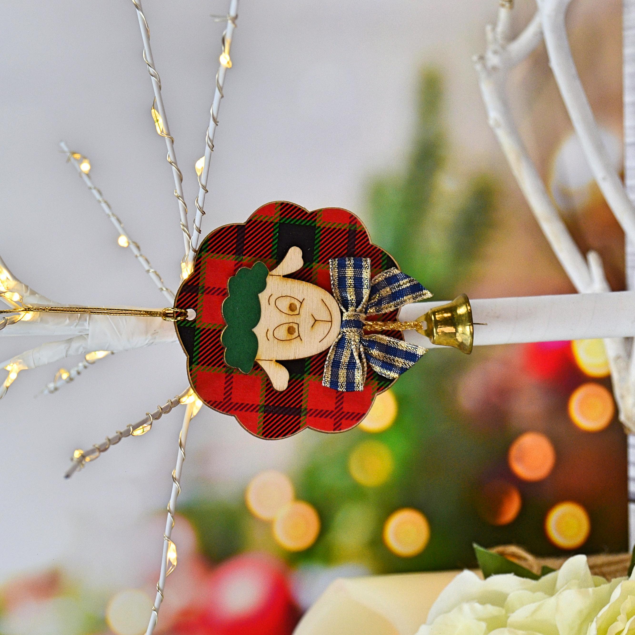 Weihnachtsanhänger aus Holz, Ronald, Merry Sheep mit Glöckchen