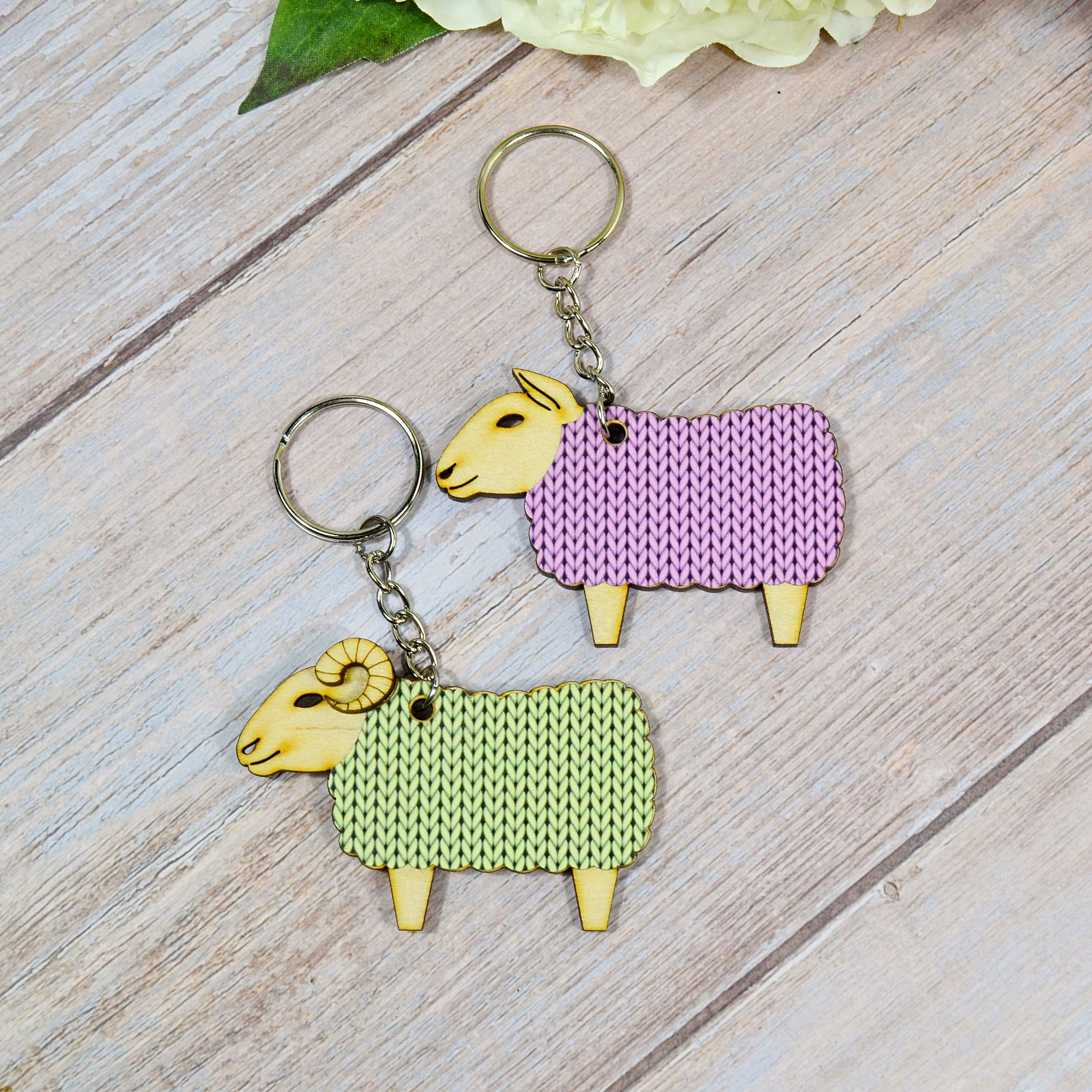 Key ring sheep with jumper made of birch wood and origami paper