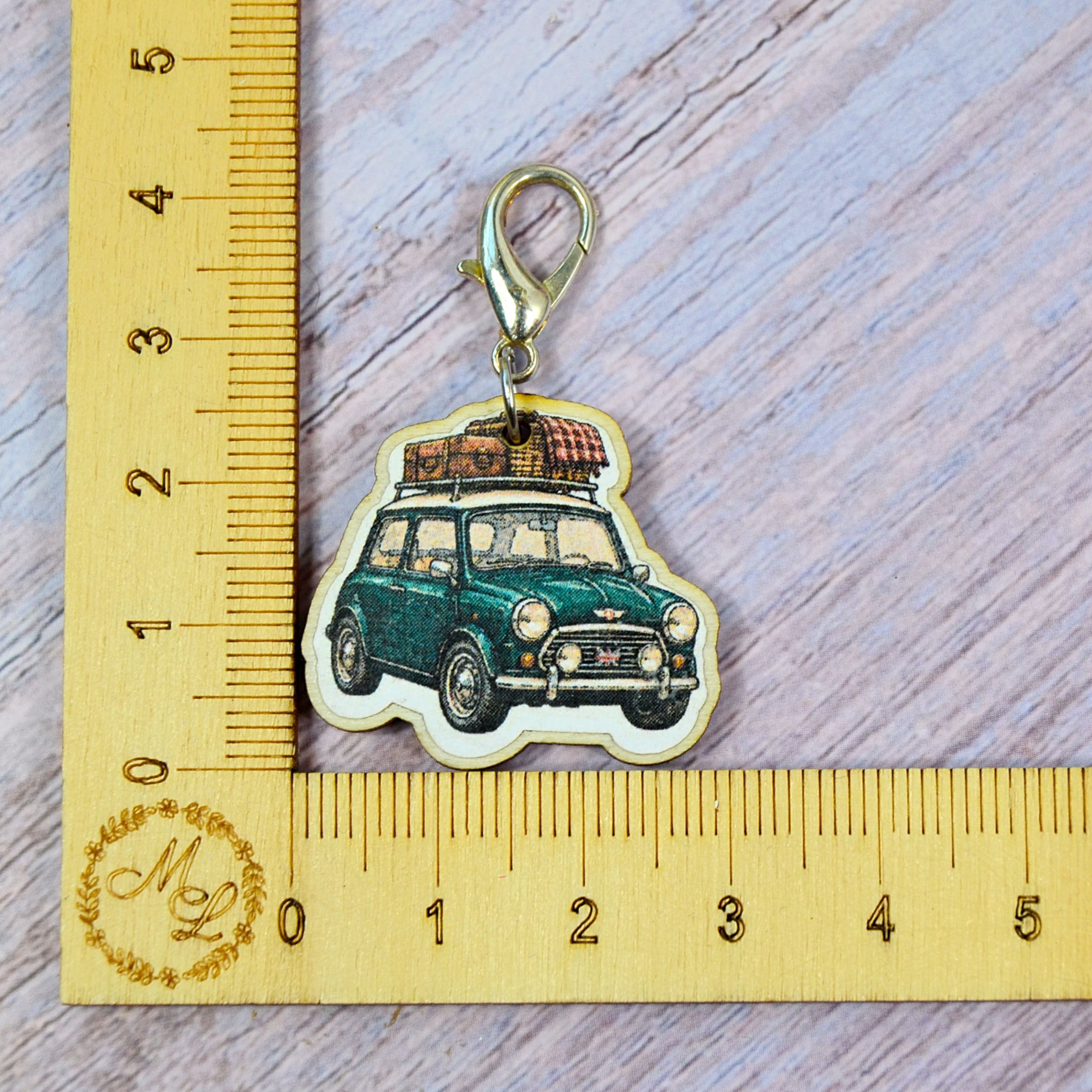 Holzmaschenmarkierer Mini Cooper an Lineal